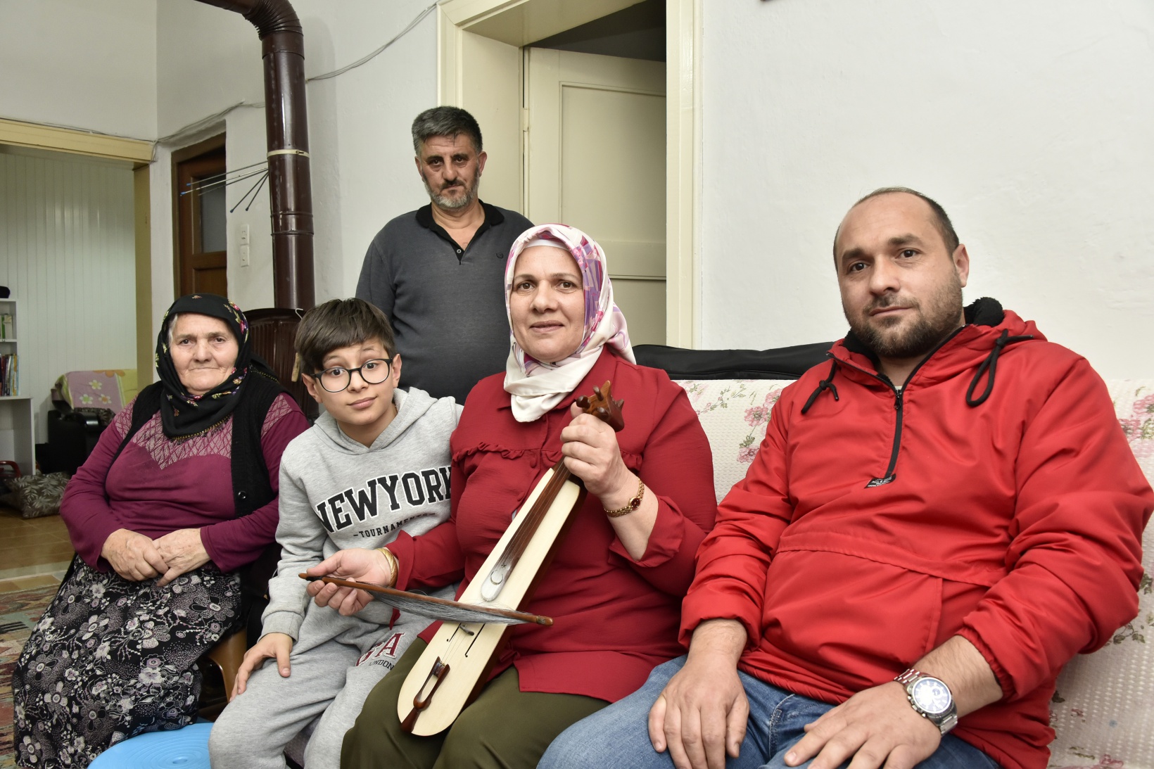 Kemençenin sultanı: Emine Vamin Çolak 5