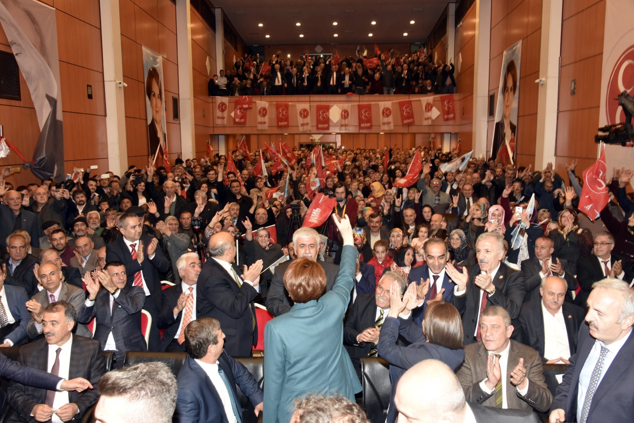 Akşener Gümüşhane’de 13
