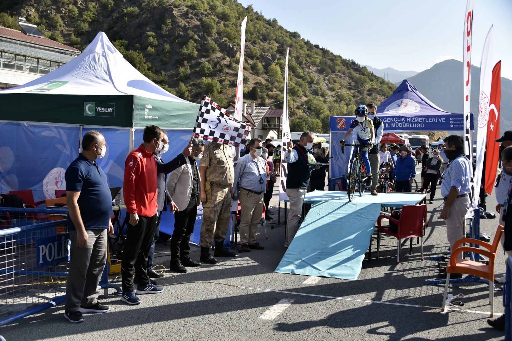 Türkiye Yol Bisikleti Yarışları tarihi ipek yolunda başladı 12