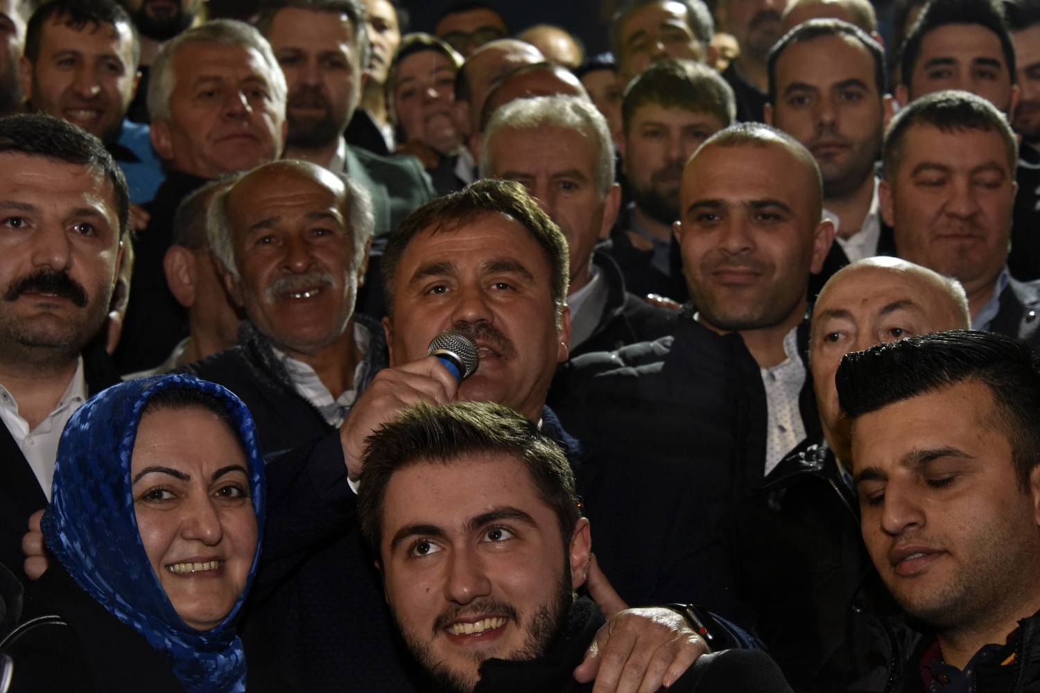 Gümüşhane’de sevinç gösterileri 14