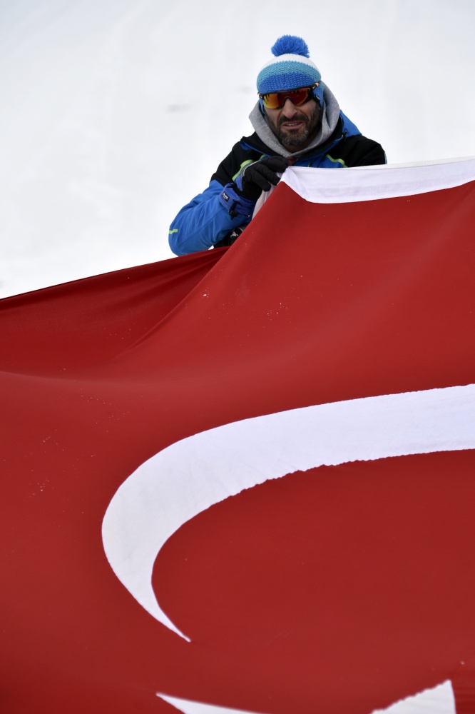 Doğu Karadeniz’in tek kayak merkezi Zigana’da sezon açıldı 39