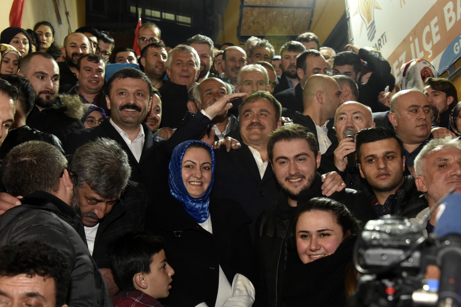 Gümüşhane’de sevinç gösterileri 16