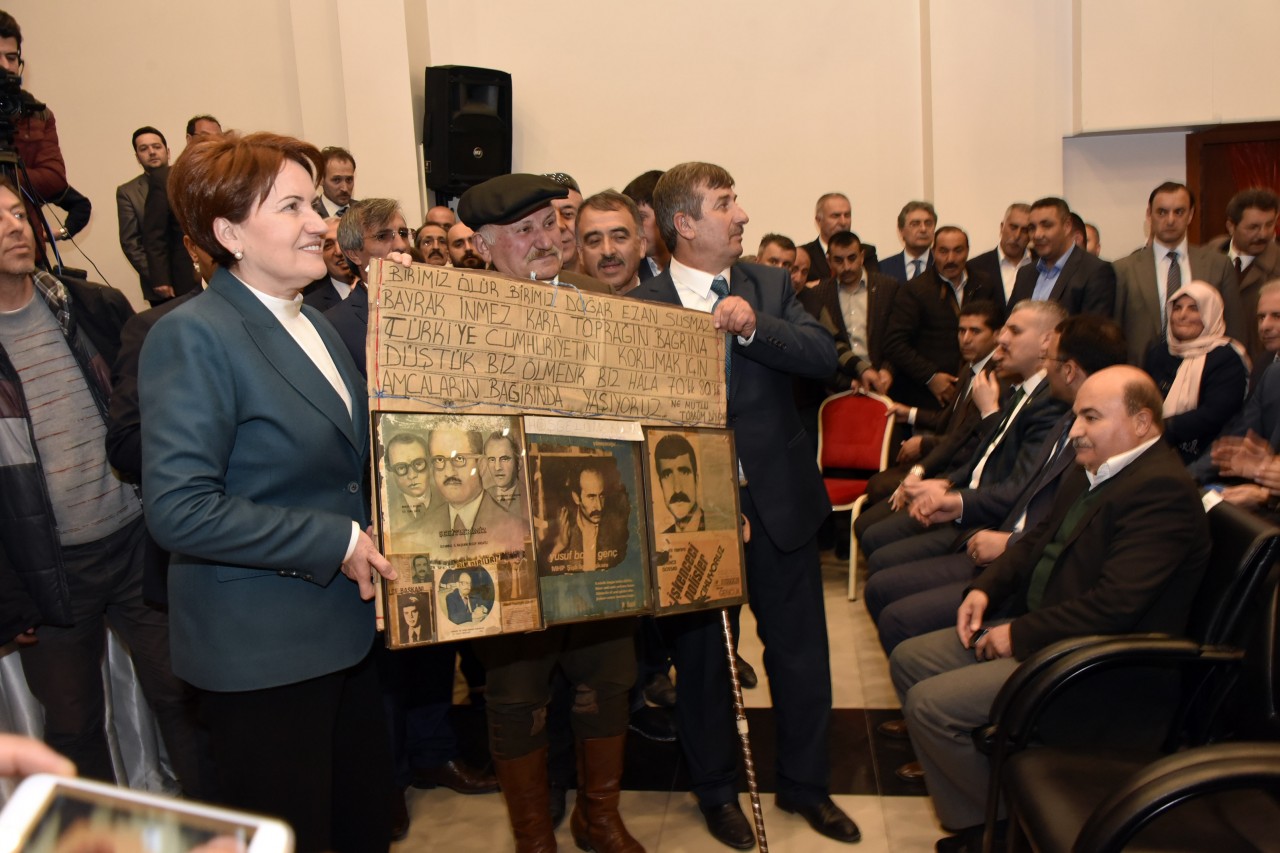 Akşener Gümüşhane’de 15