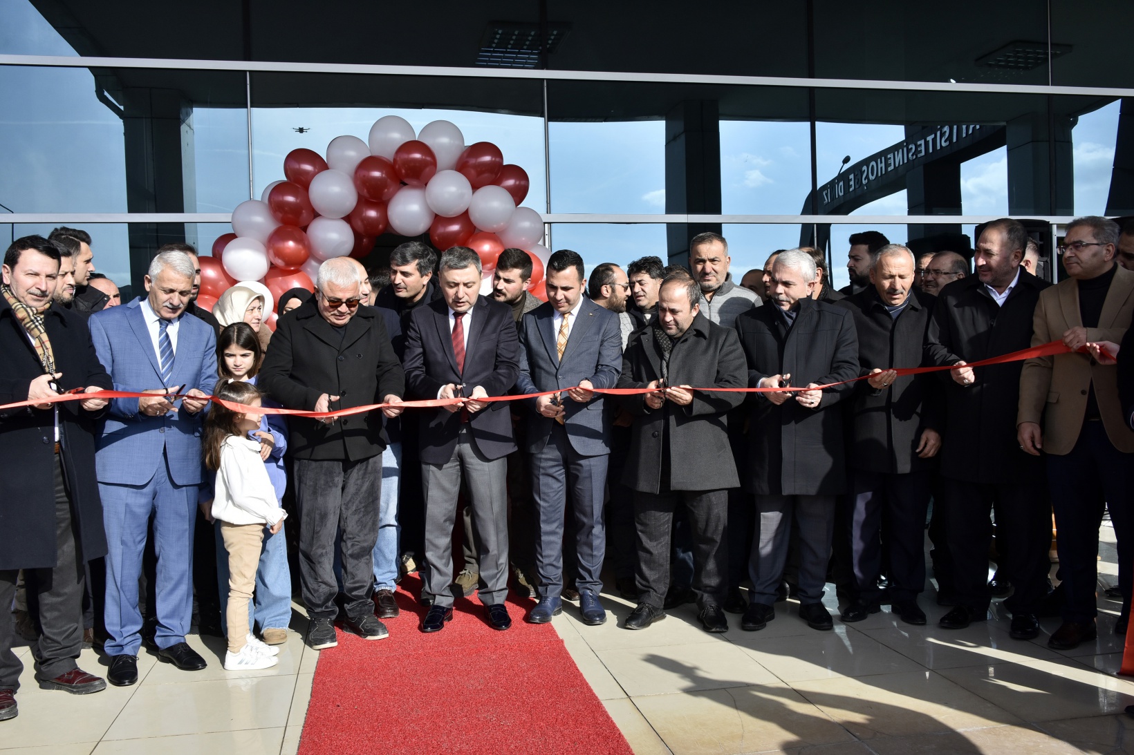Kelkit’te tamamı kadın çalışanlardan oluşan tekstil atölyesi açıldı   12