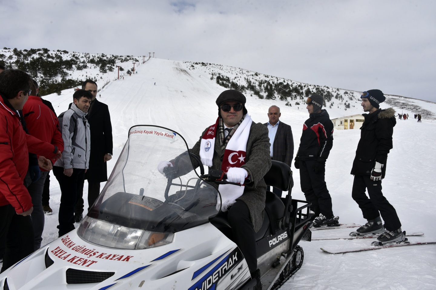 Doğu Karadeniz’in tek kayak merkezi Zigana’da sezon açıldı 22