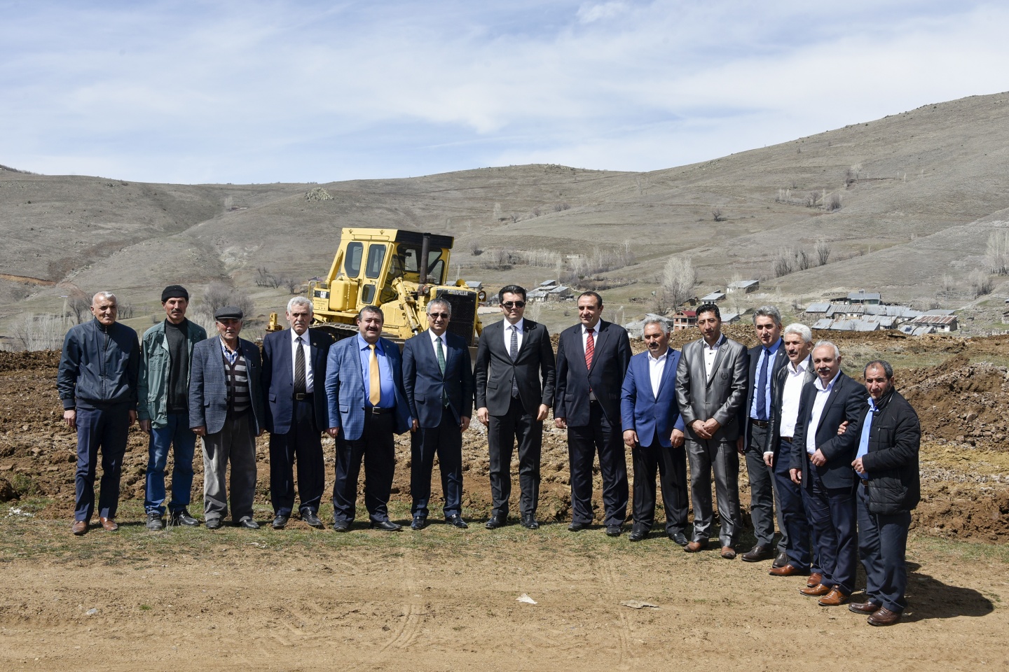 Yeşilpınar futbol sahasında çalışmalar başladı 3