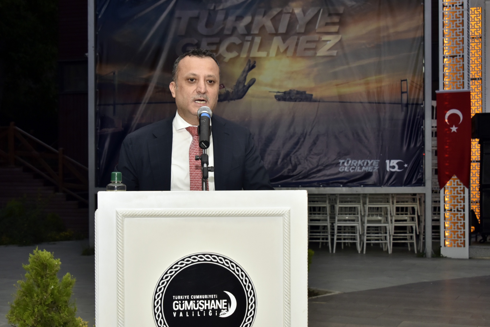 Gümüşhane’de şehit aileleri ve gaziler onuruna yemek verildi 13