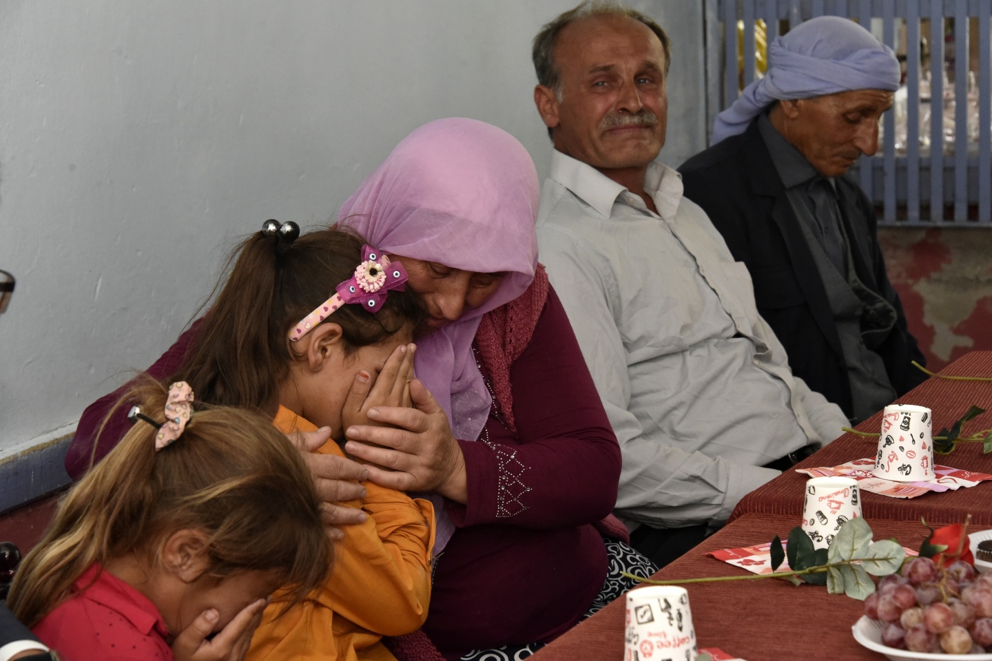 Şehit öğretmen Necmettin Yılmaz’ın öğrencilerinden ailesine taziye ziyareti 8