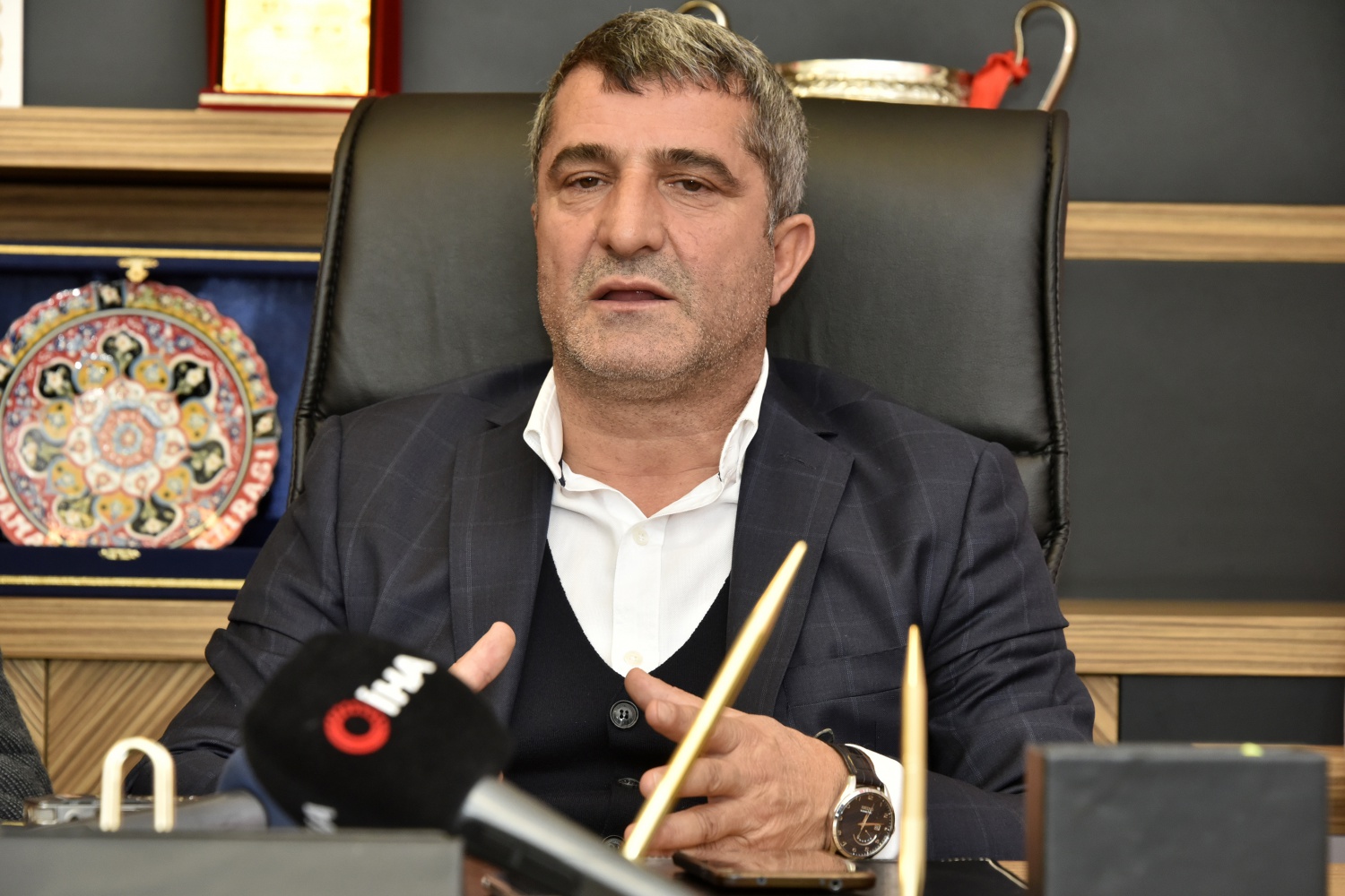 Karagöz'den hem taraftarlara hem de emniyete sağduyu çağrısı 12