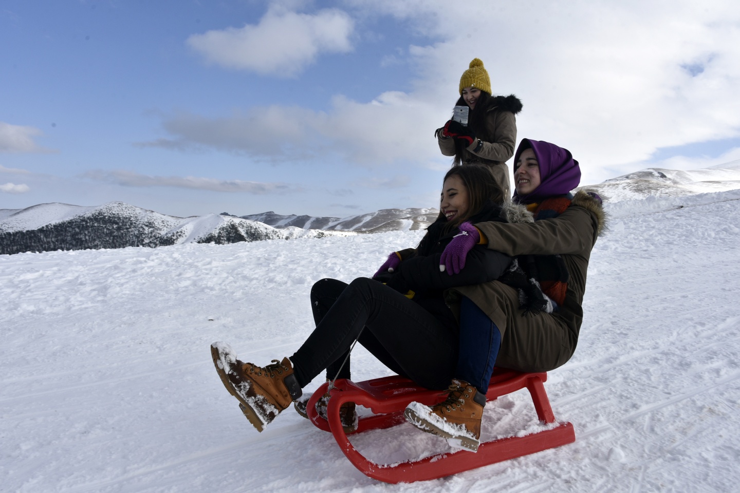 Doğu Karadeniz’in tek kayak merkezi Zigana’da sezon açıldı 50