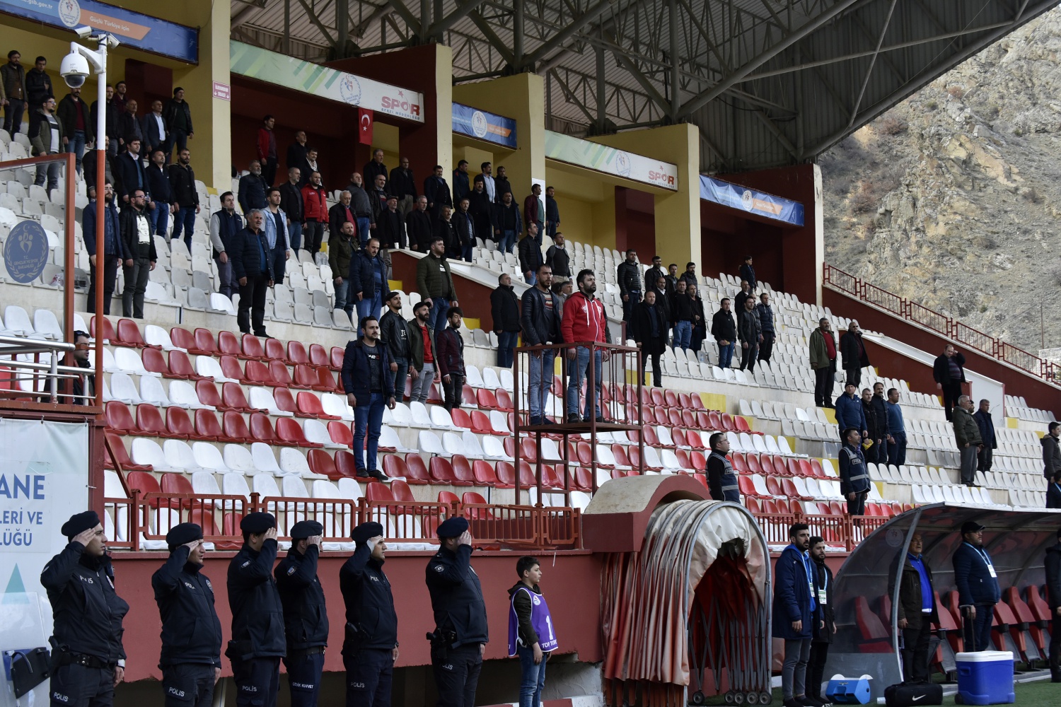 Gümüş, Eyüp'le yenişemedi: 1-1 11