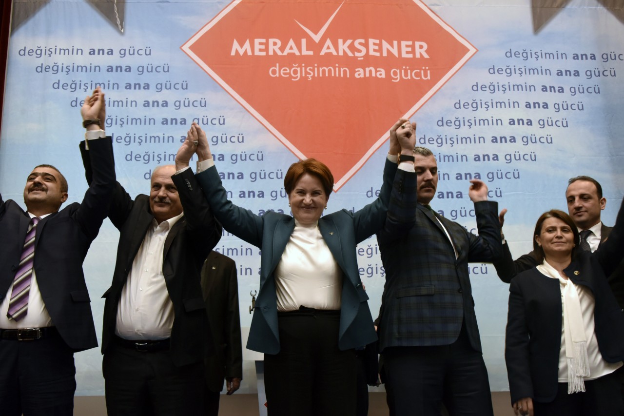 Akşener Gümüşhane’de 32