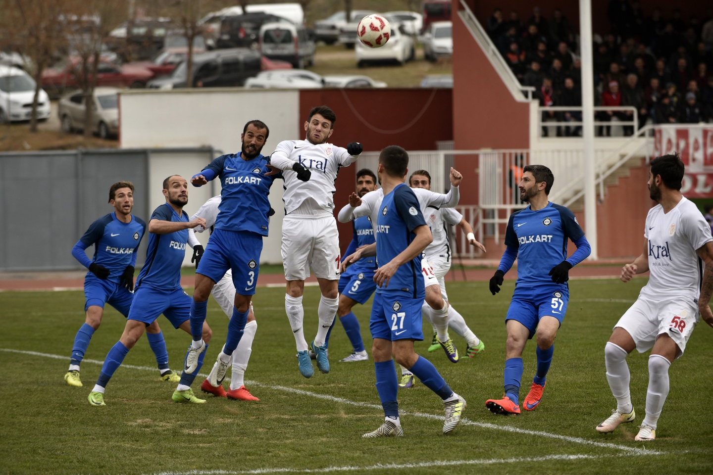 Gümüş sahasındaki ilk mağlubiyetini aldı: 0-2 50