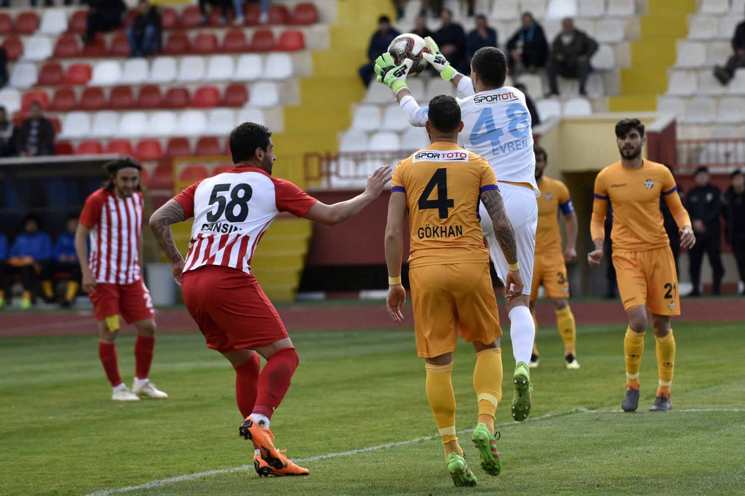 Gümüş, Eyüp'le yenişemedi: 1-1 16