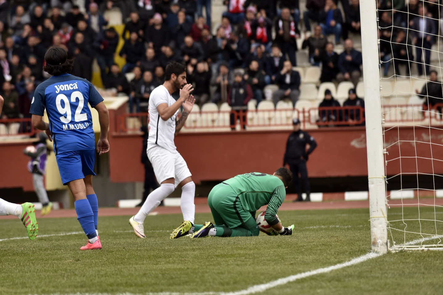 Gümüş sahasındaki ilk mağlubiyetini aldı: 0-2 53