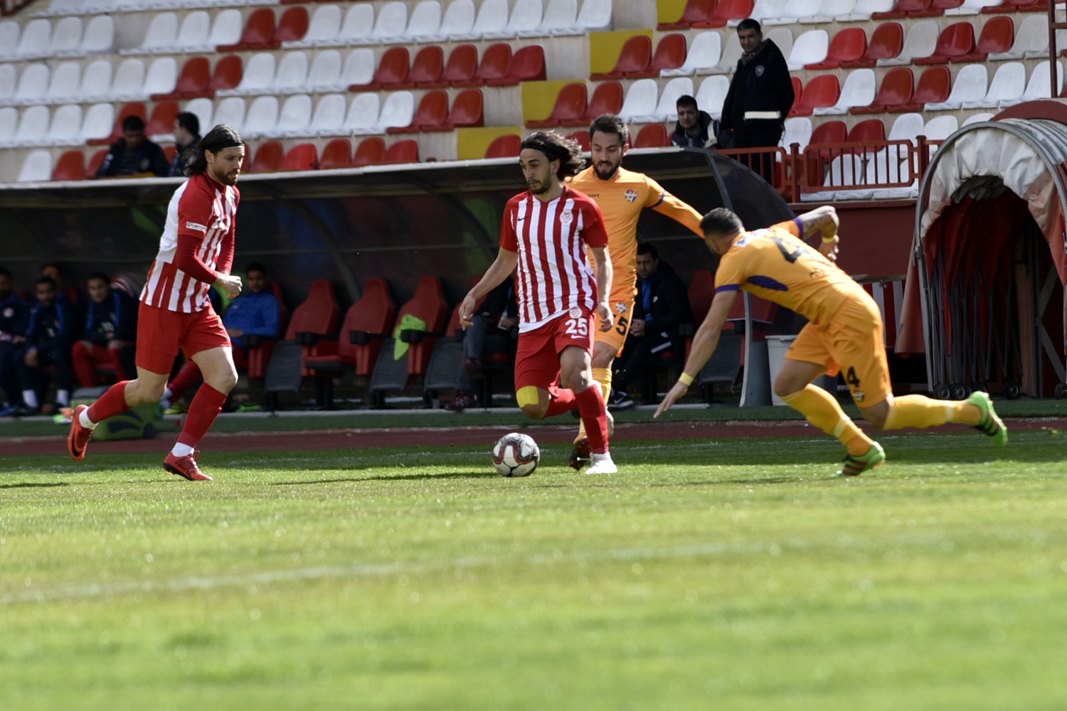 Gümüş, Eyüp'le yenişemedi: 1-1 21