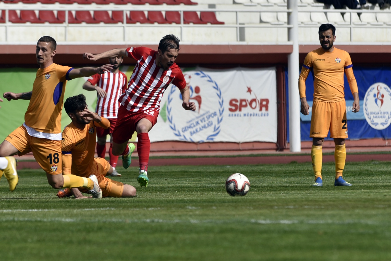 Gümüş, Eyüp'le yenişemedi: 1-1 8