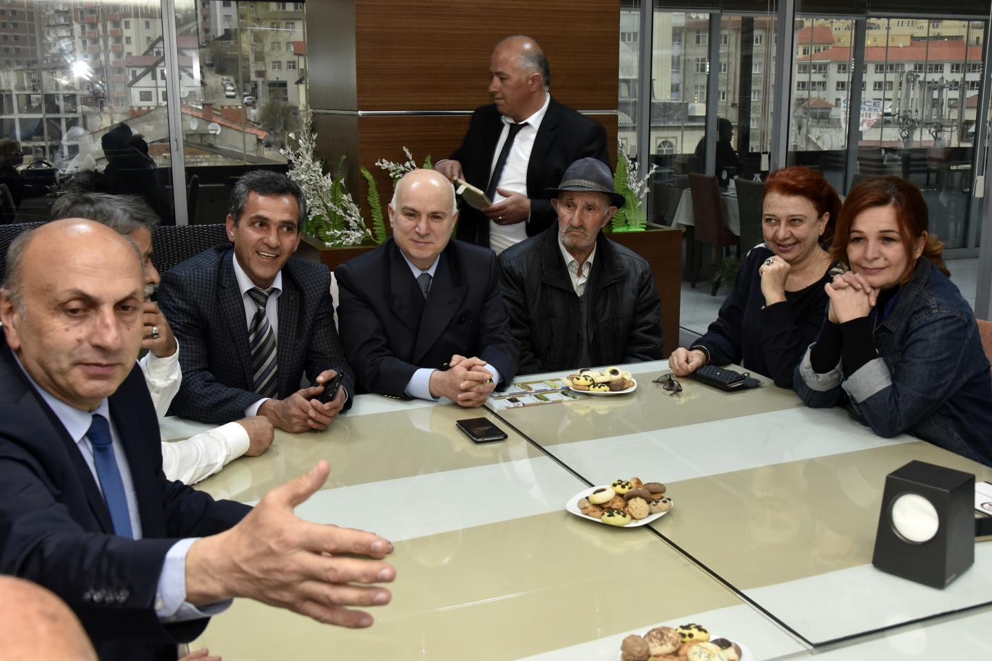 Adnan Menderes sevenleri Gümüşhane’de 3