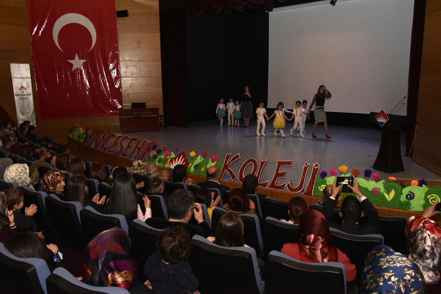 Bahçeşehir Koleji’nden ‘Hoş Geldin Bahar’ programı 46
