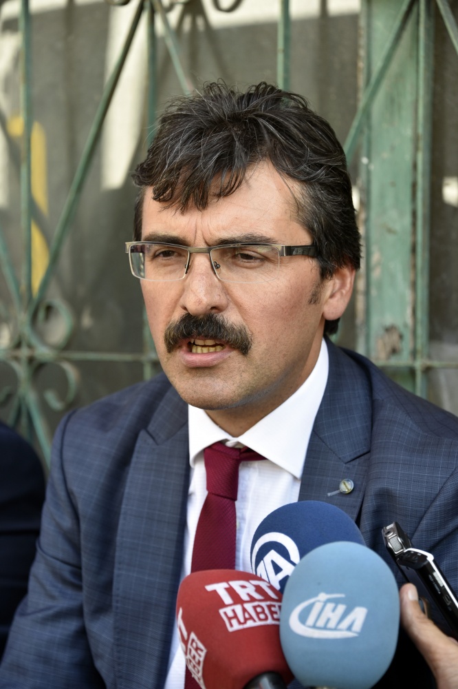 Şehit öğretmen Necmettin Yılmaz’ın öğrencilerinden ailesine taziye ziyareti 30