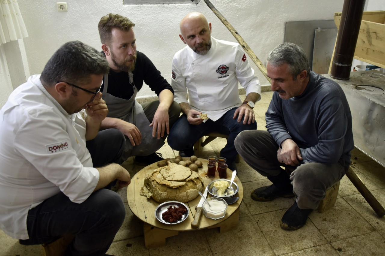 Ödüllü Gurme Gümüşhane Ekmeğinin Peşine Düştü 12