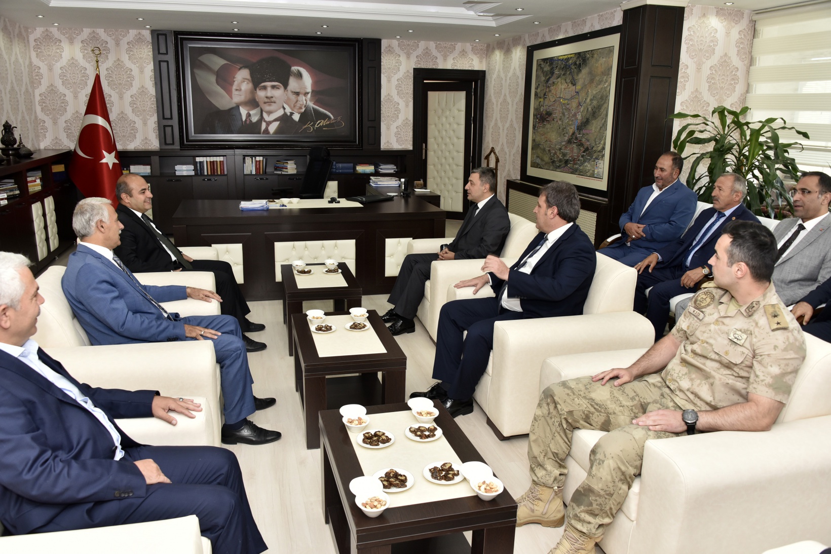 Vali Tanrısever ilk ilçe ziyaretini Kelkit’e yaptı 37