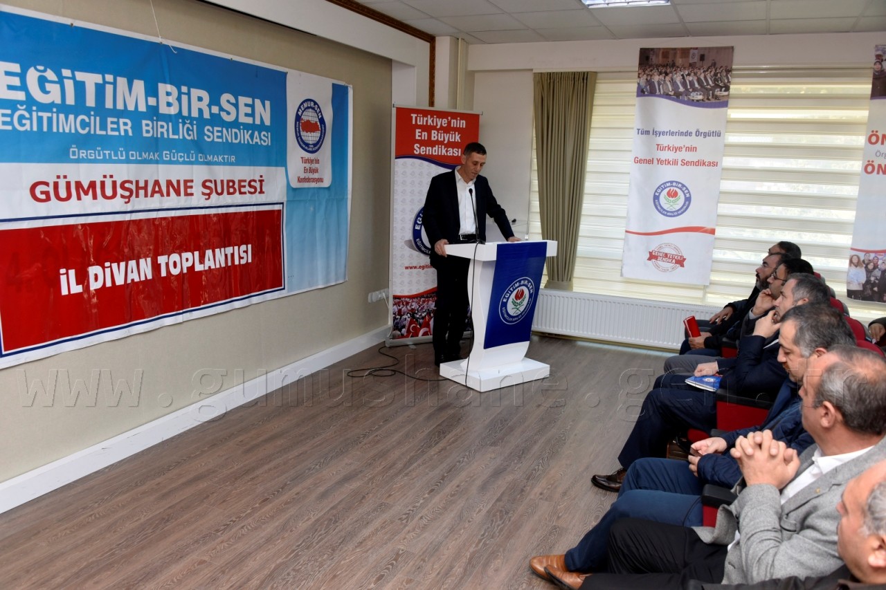 Gümüşhane'de Eğitim-Bir-Sen İl Divan Toplantısı Yapıldı 2