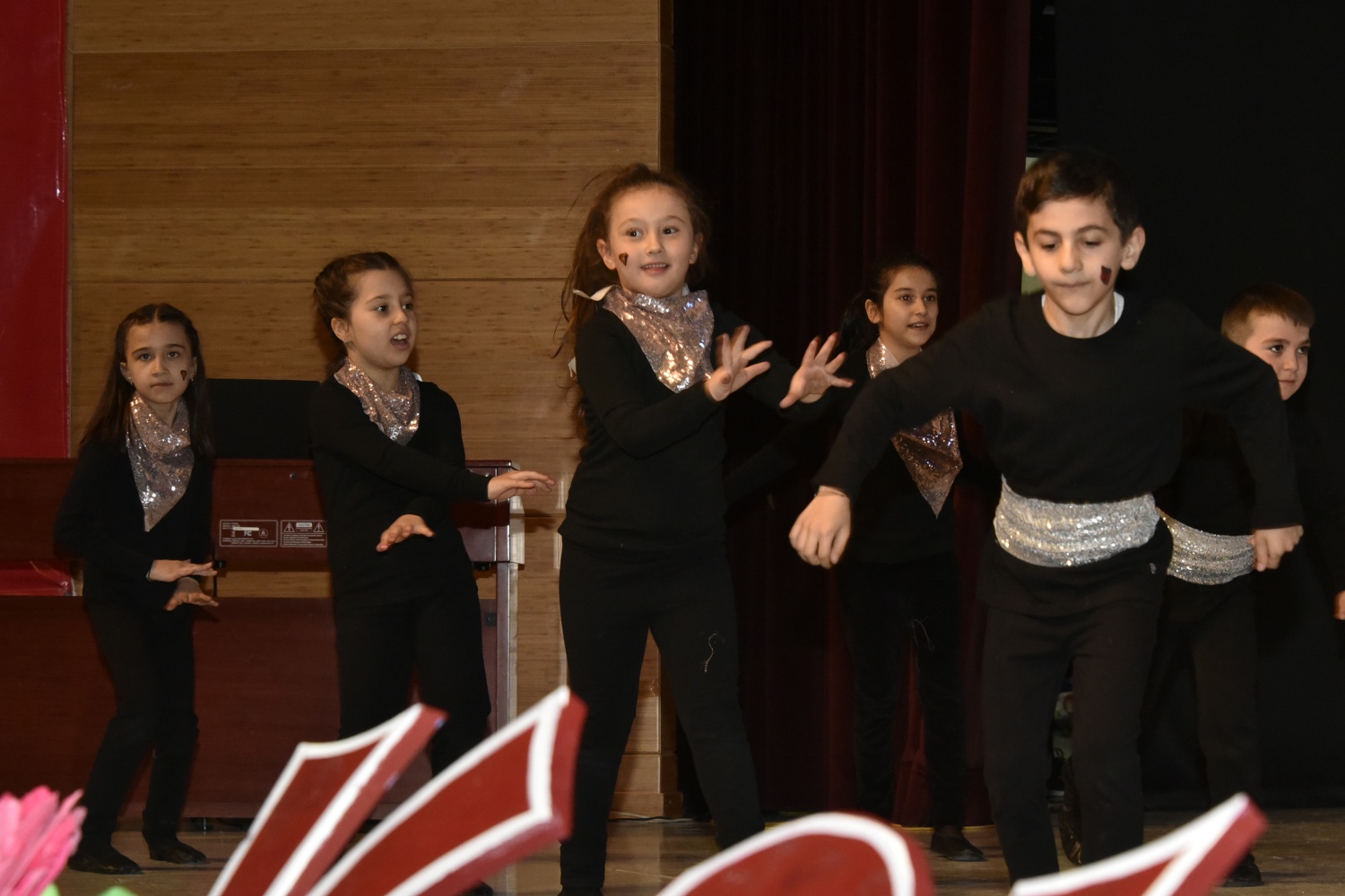 Bahçeşehir Koleji’nden ‘Hoş Geldin Bahar’ programı 4