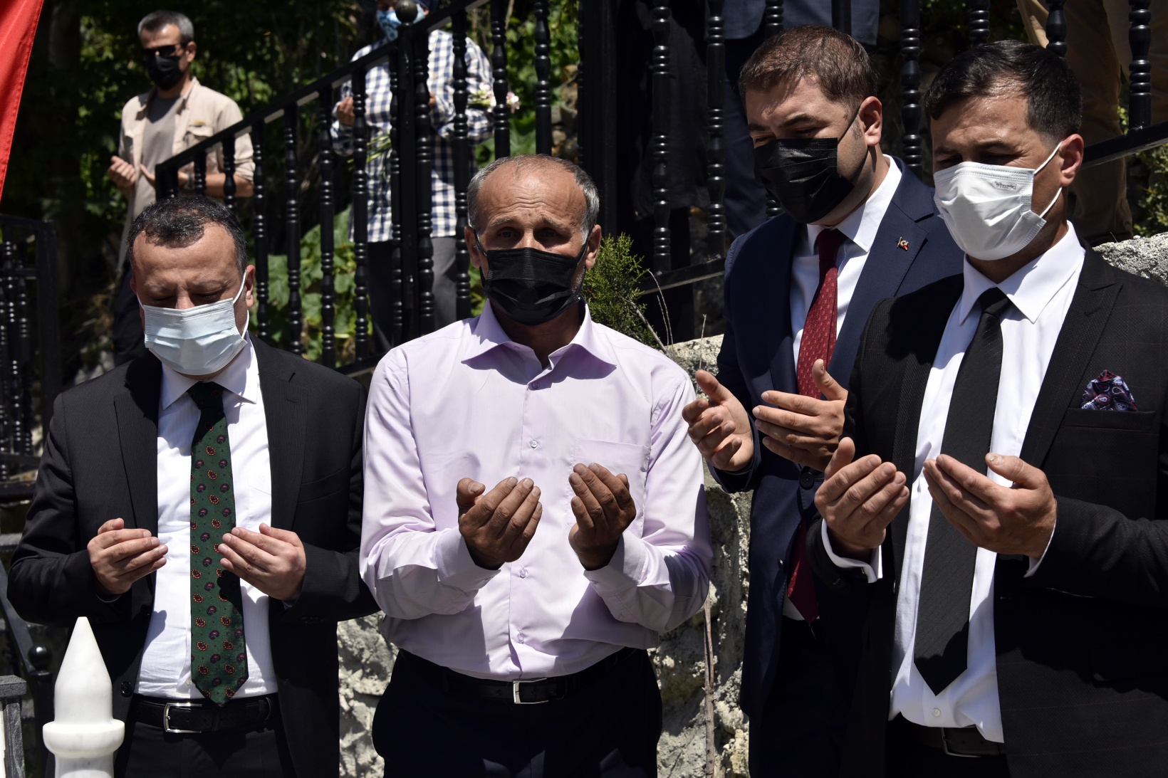 Necmettin Öğretmen şehadetinin 4.yılında kabri başında anıldı 22