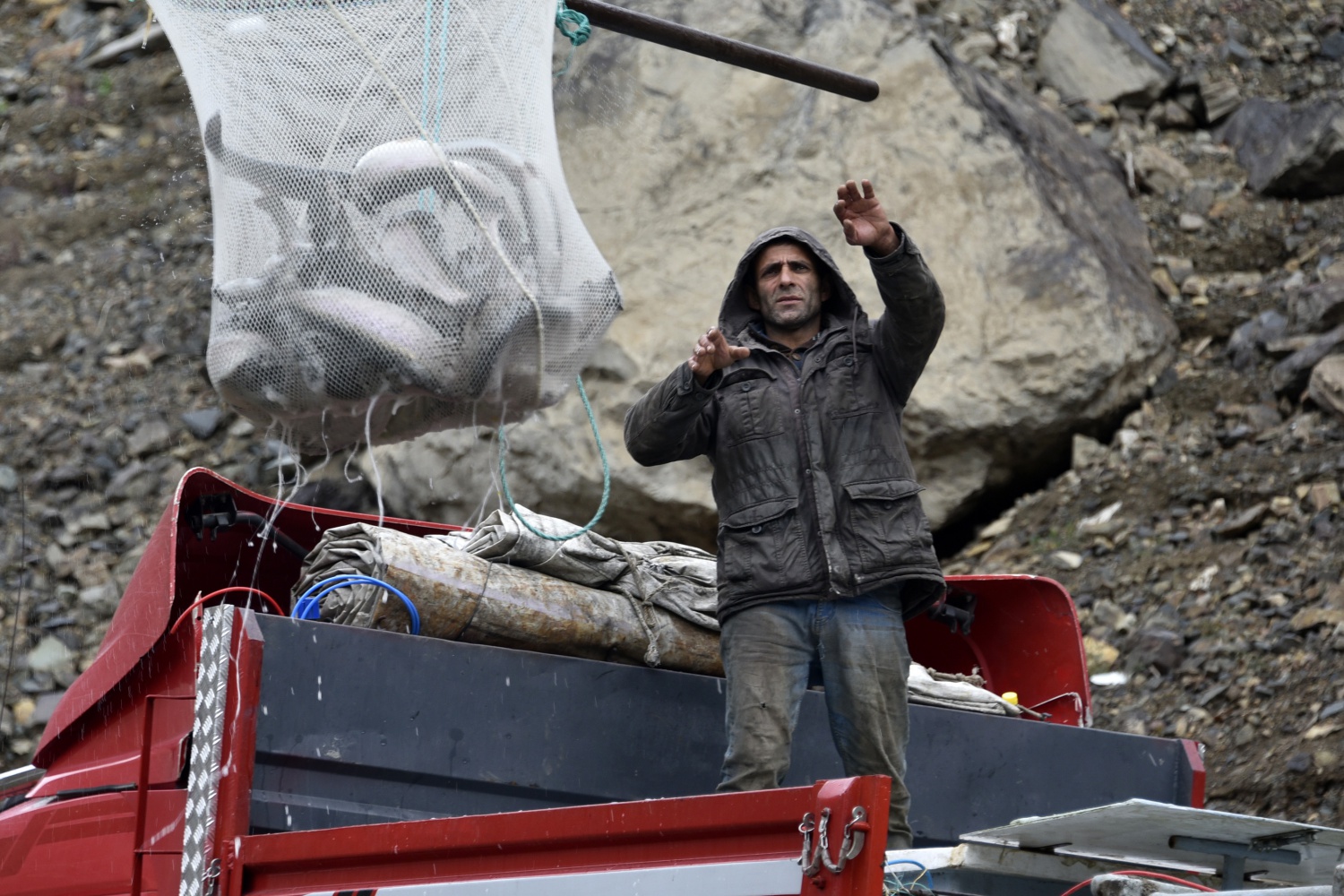 12 bin nüfuslu ilçeden milyon nüfuslu ülkelere balık ihraç ediliyor 30