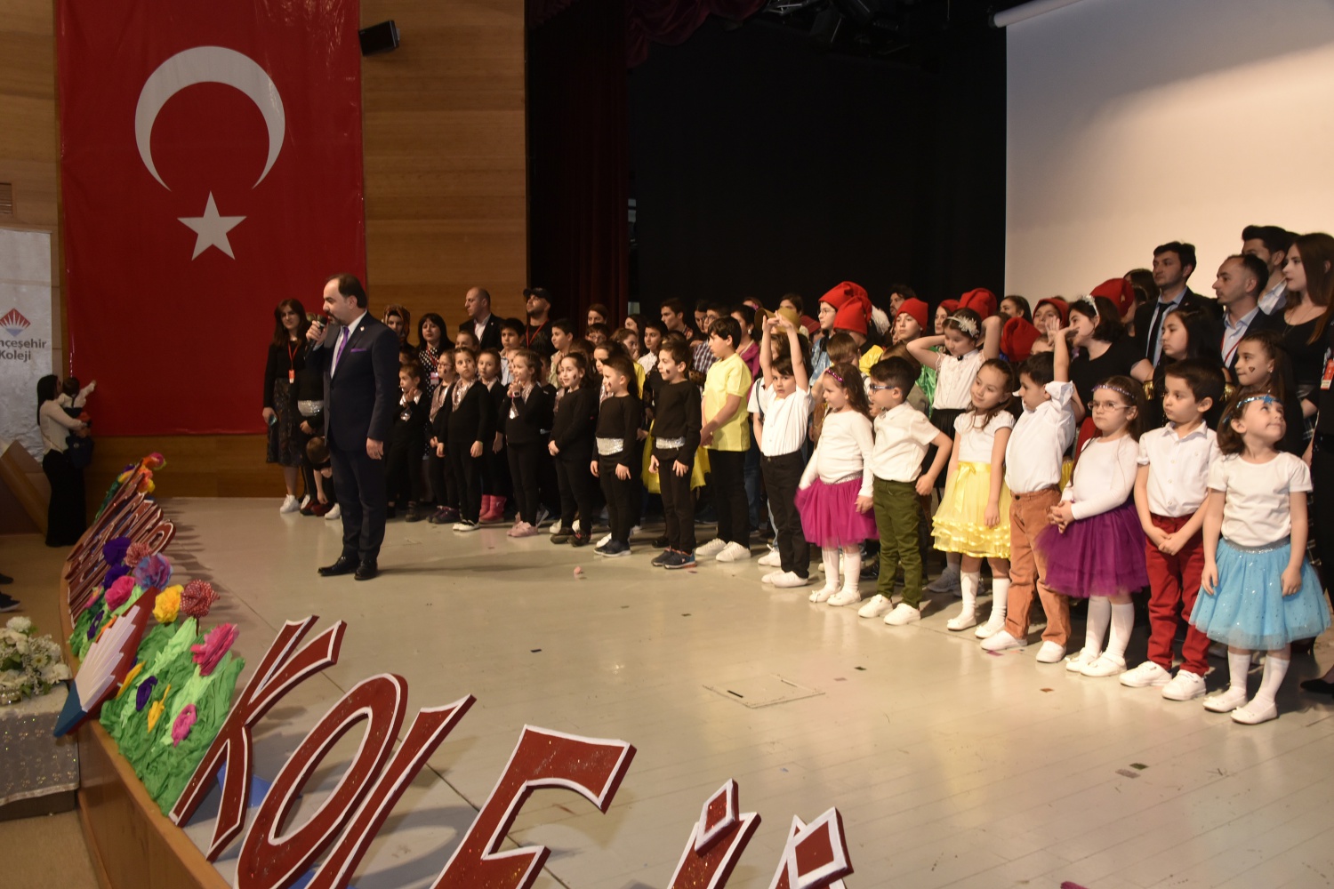 Bahçeşehir Koleji’nden ‘Hoş Geldin Bahar’ programı 26