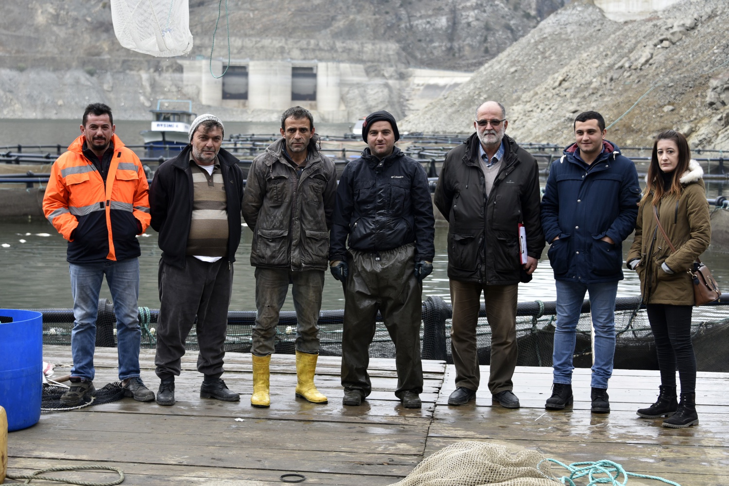 12 bin nüfuslu ilçeden milyon nüfuslu ülkelere balık ihraç ediliyor 33