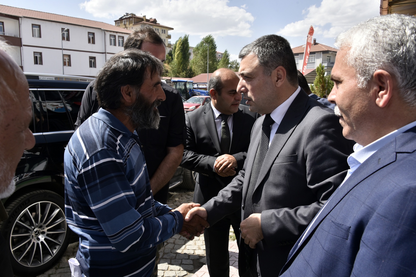 Vali Tanrısever ilk ilçe ziyaretini Kelkit’e yaptı 27