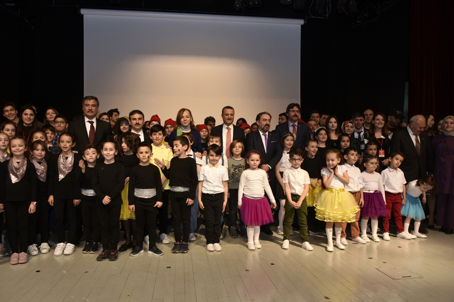Bahçeşehir Koleji’nden ‘Hoş Geldin Bahar’ programı 17