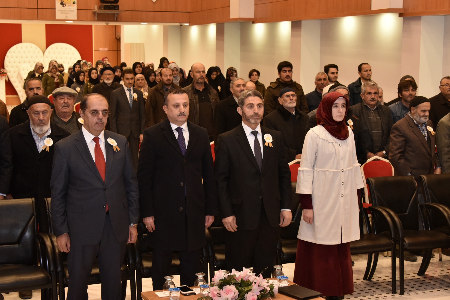 'Her çaresizliğin reçetesi Peygamberimizin sünnetinde' 6