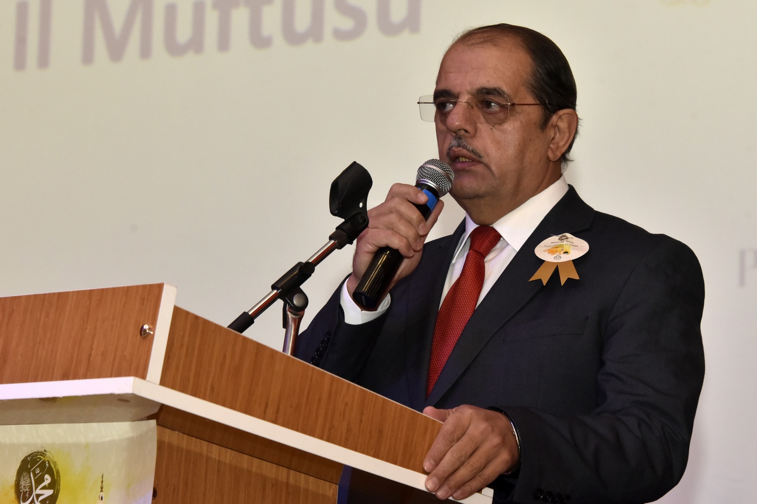 'Her çaresizliğin reçetesi Peygamberimizin sünnetinde' 1