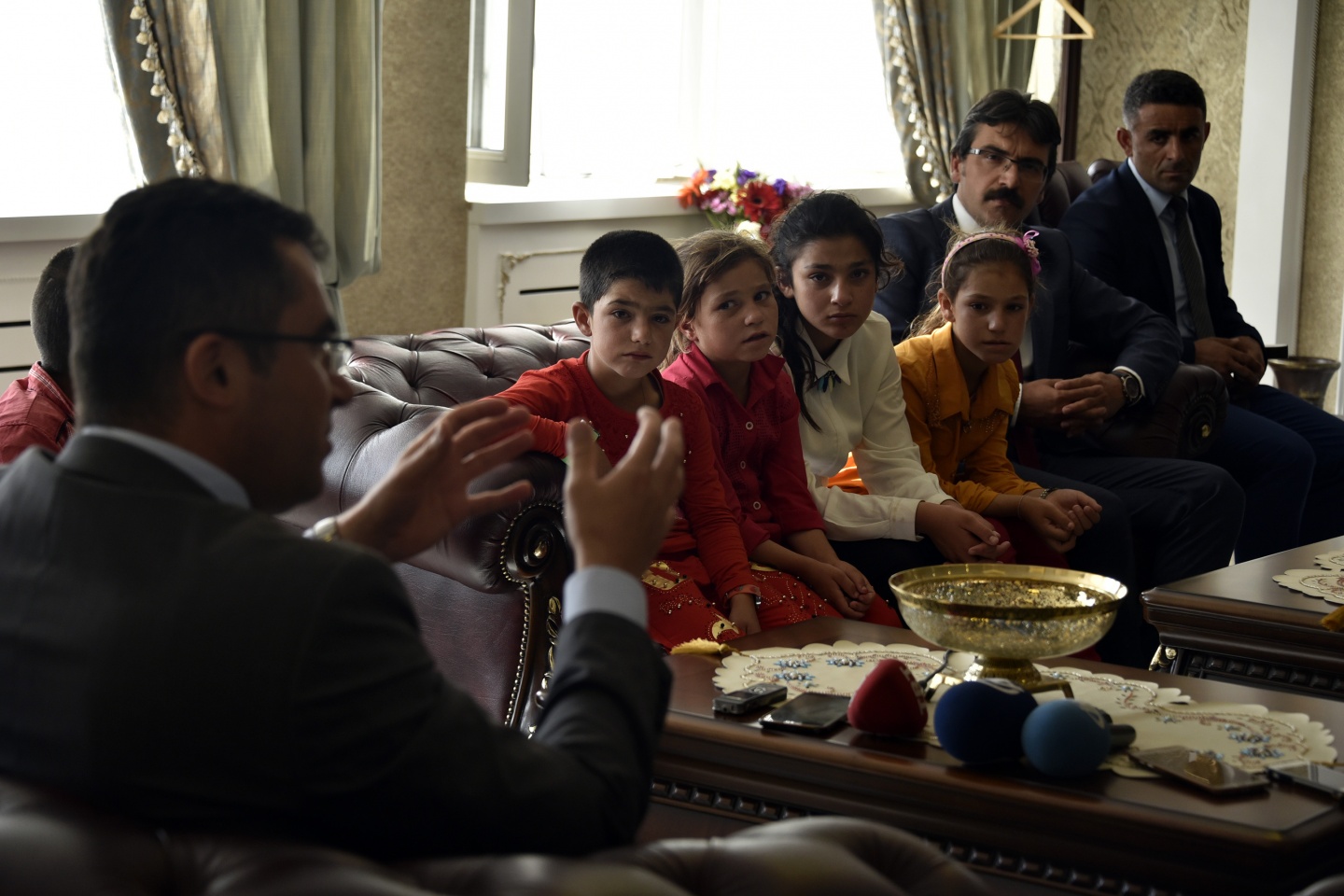 Necmettin Öğretmenin öğrencilerinden Vali Memiş’e ziyaret 9