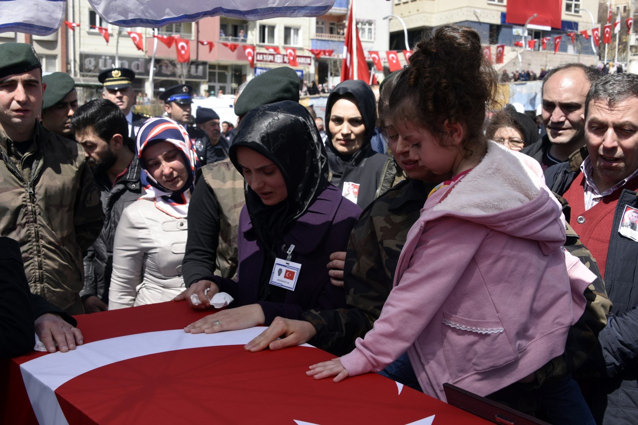 Gümüşhane Şehit Komiserini Uğurladı 2