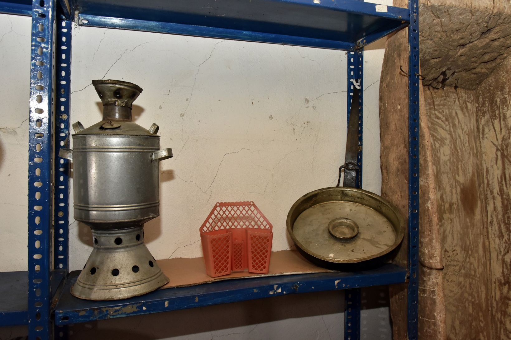 Atmaya kıyamadığı eski eşyalarla köy evini müzeye çevirdi 17