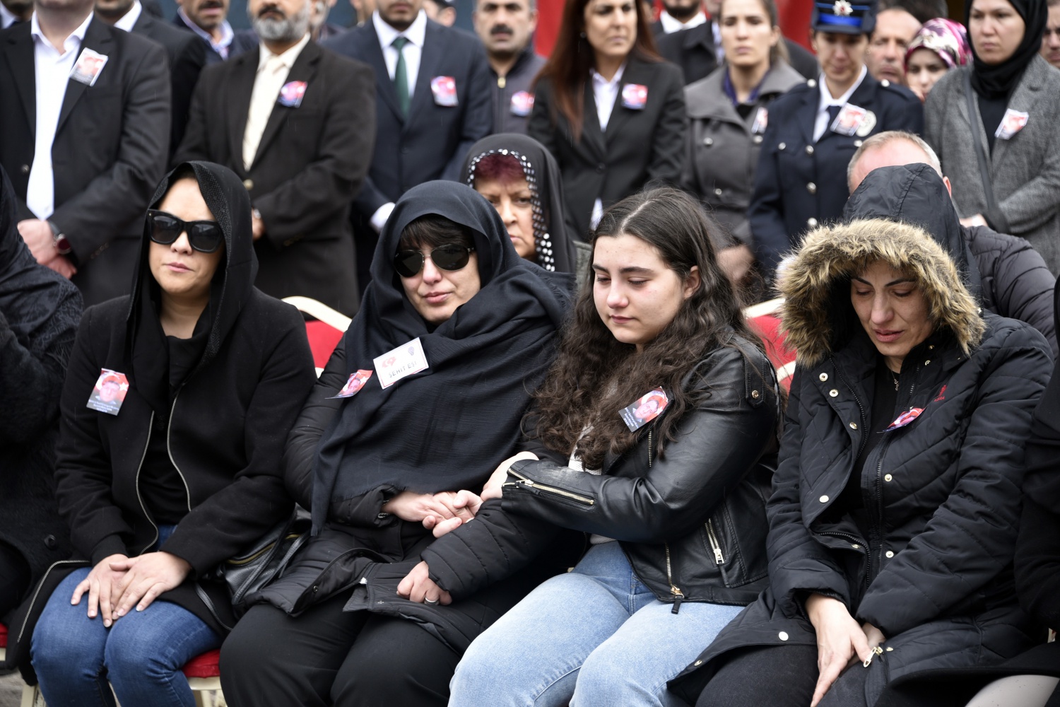 Pehlivan müdür memleketine uğurlandı 43