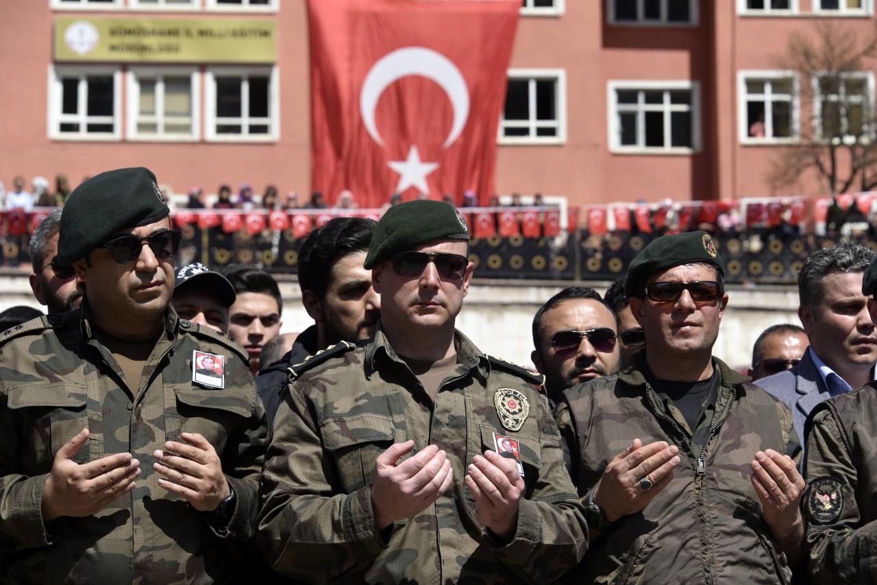 Gümüşhane Şehit Komiserini Uğurladı 14