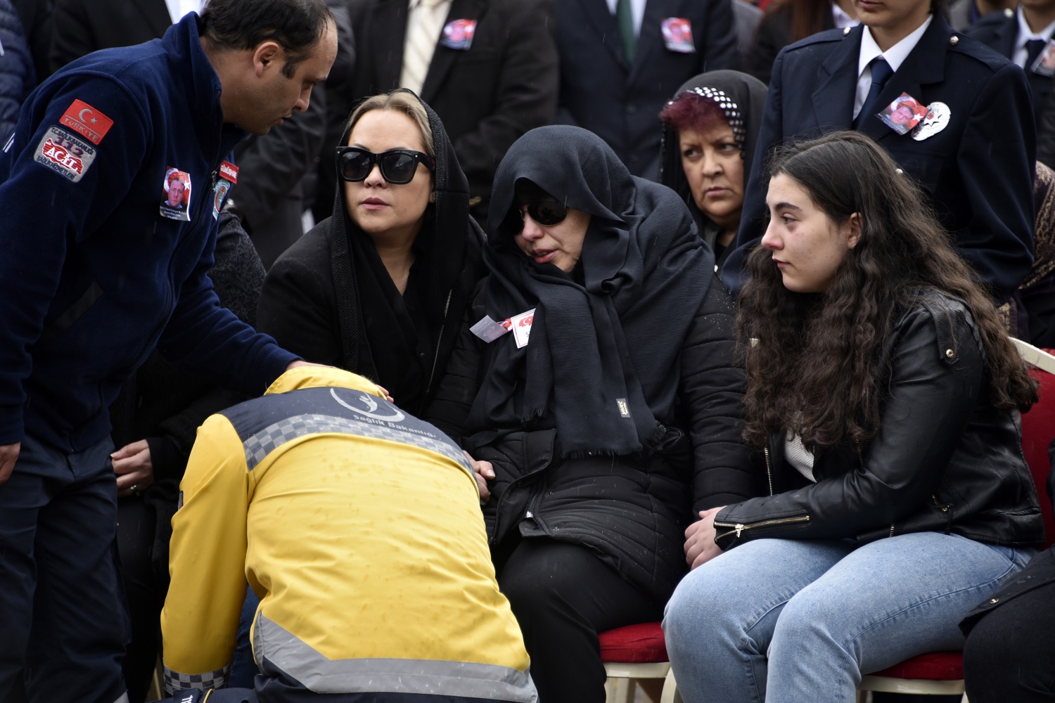 Pehlivan müdür memleketine uğurlandı 42