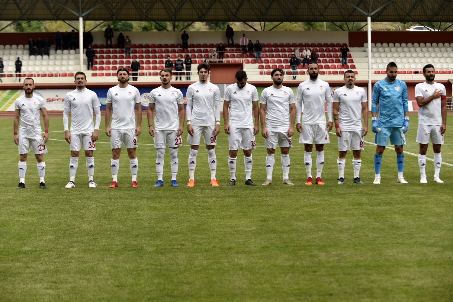 Gümüş evinde 1 puana razı oldu: 1-1 32