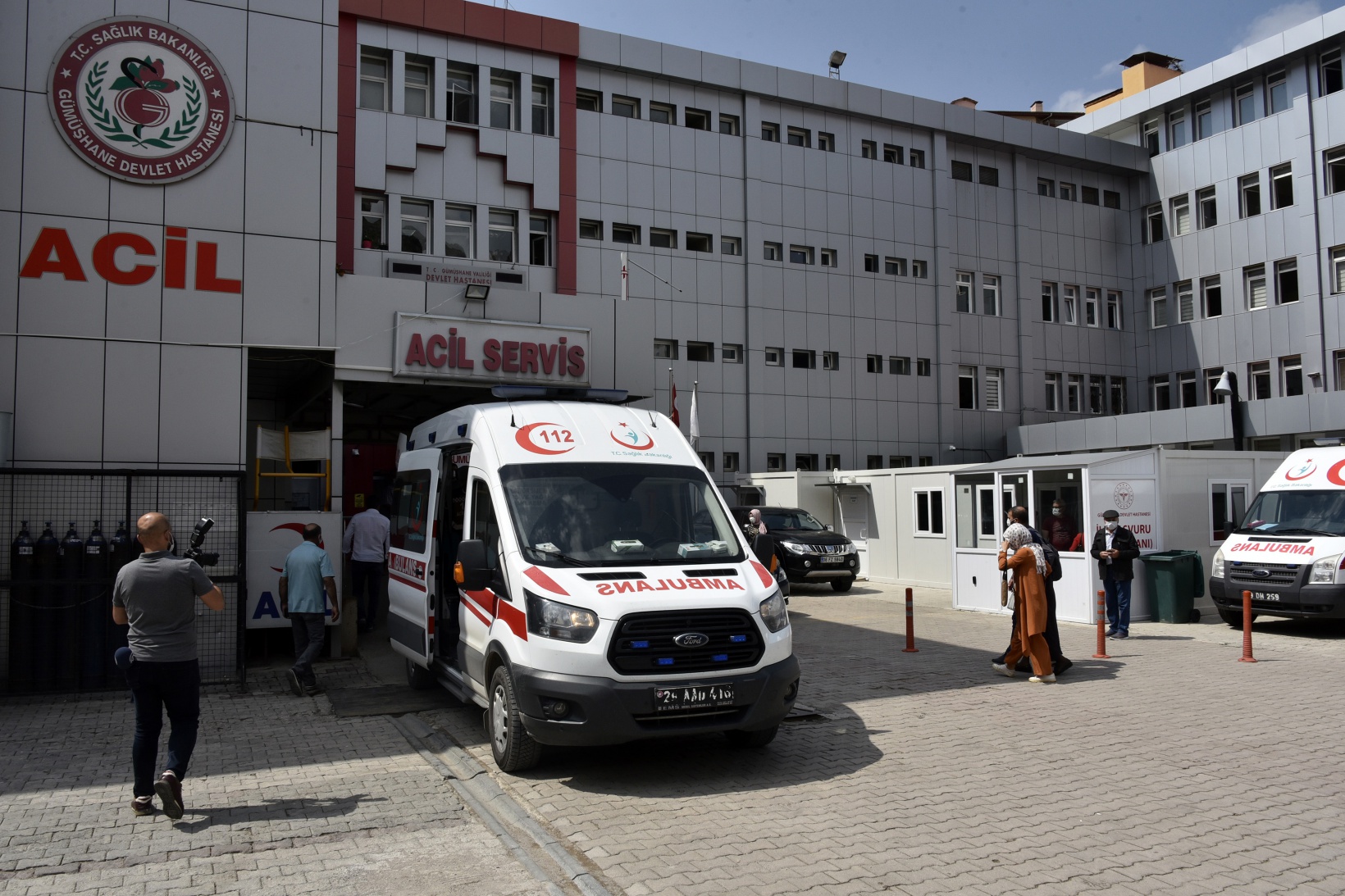 Jeneratörden çıkan egzoz gazı faciaya sebep oldu: 1 ölü 11