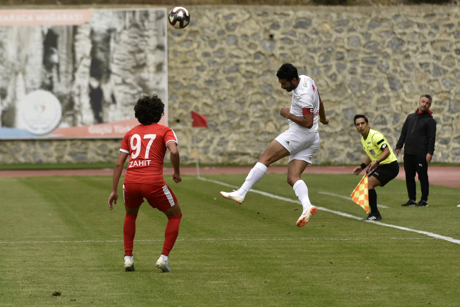 Gümüş evinde 1 puana razı oldu: 1-1 76