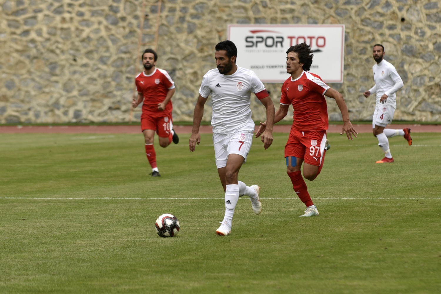 Gümüş evinde 1 puana razı oldu: 1-1 45