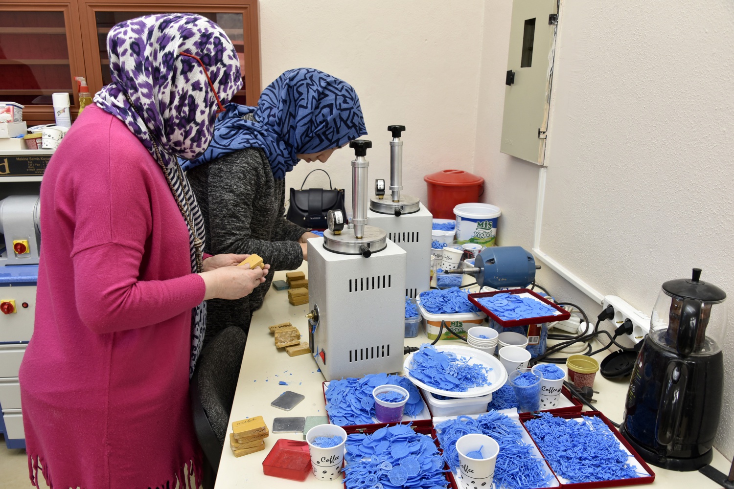 Adını verdiği şehrin kadınlarına ekmek kapısı oldu 2