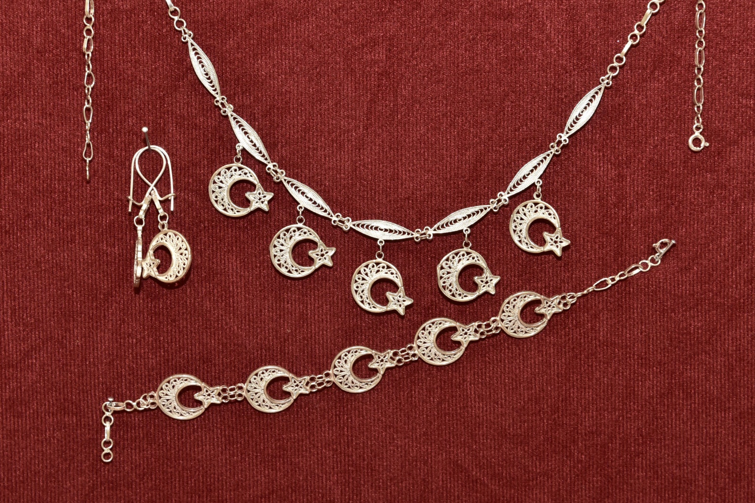 Adını verdiği şehrin kadınlarına ekmek kapısı oldu 18