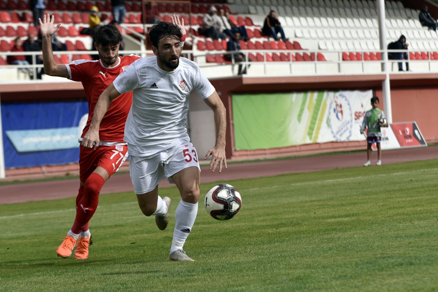 Gümüş evinde 1 puana razı oldu: 1-1 22