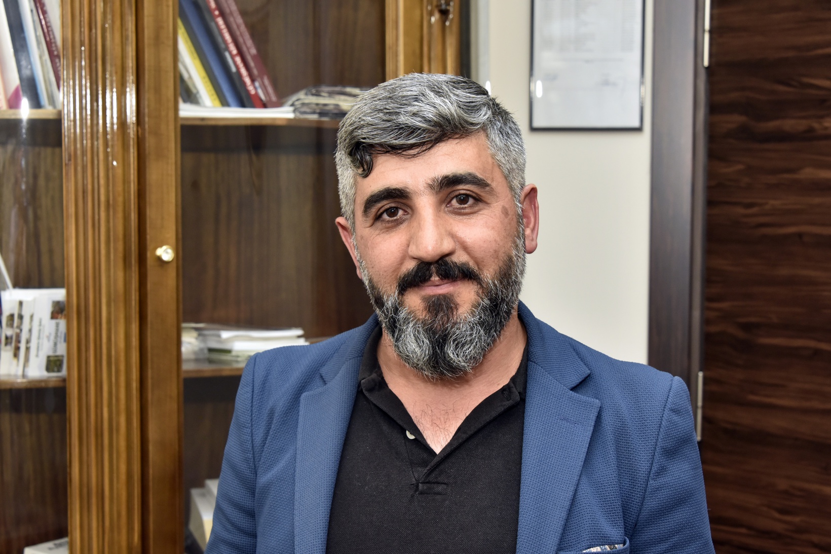 Bir haftalık kazancını yangın bölgesindeki o yaşlı çifte yolladı 6